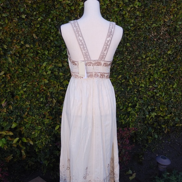 Somi Embroidered Maxi Dress - Picture 5 of 8